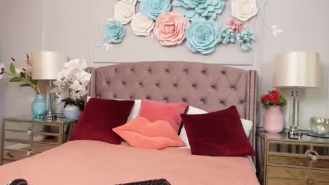 Snapshot of alicehadley chatting on 12/04/25, 03:49 AliceHadley online show from 12/04/25, 03:49