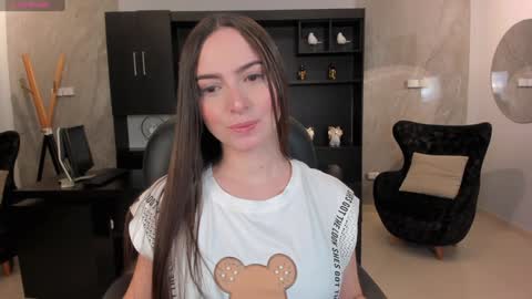 Alice online show from 01/03/25, 03:05
