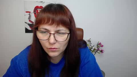 Snapshot of aliceinks chatting on 10/11/25, 06:23 AliceInks online show from 10/11/25, 06:23