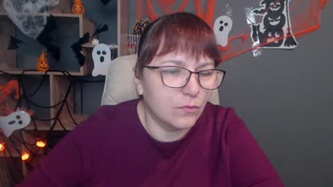 Snapshot of aliceinks chatting on 10/19/25, 06:14 AliceInks online show from 10/19/25, 06:14