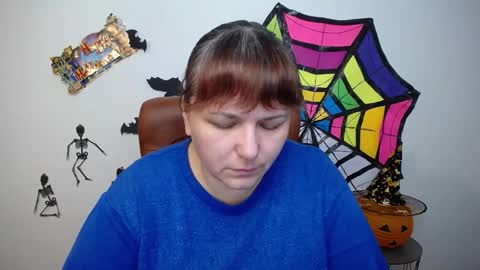 Snapshot of aliceinks chatting on 10/25/25, 06:54 AliceInks online show from 10/25/25, 06:54