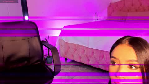  ALICEKIING online show from 10/24/25, 03:58