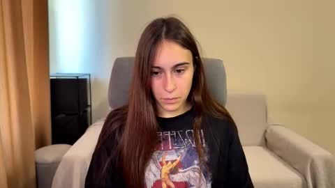 Snapshot of alicekollt chatting on 09/23/25, 09:34 alicekollt online show from 09/23/25, 09:34