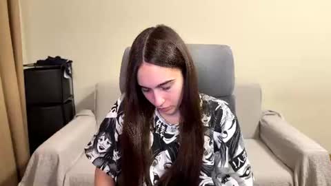 alicekollt online show from 06/10/26, 08:52