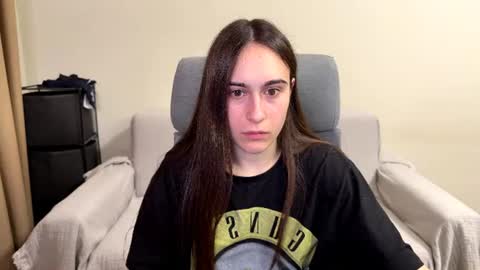 alicekollt online show from 06/11/26, 08:51