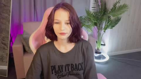 Snapshot of alicekruze chatting on 05/31/26, 01:36 alicekruze online show from 05/31/26, 01:36