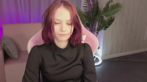 Snapshot of alicekruze chatting on 06/02/26, 12:56 alicekruze online show from 06/02/26, 12:56