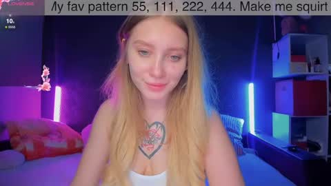Alice  online show from 03/08/25, 01:14