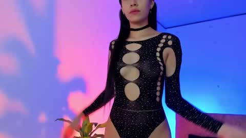 Alicee  online show from 11/27/25, 10:28