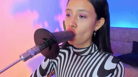 Alicee  online show from 12/20/25, 10:00