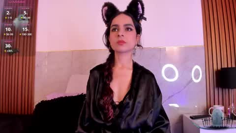 alicenoir_ online show from 02/10/25, 05:30