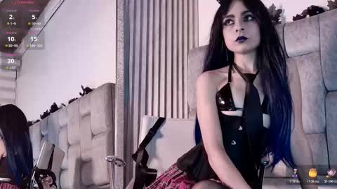 alicenoir_ online show from 11/19/25, 11:16