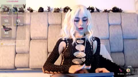 alicenoir_ online show from 02/12/26, 11:11