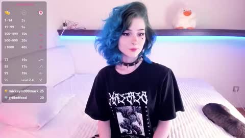 Snapshot of alicentity chatting on 10/19/25, 05:30 Alice online show from 10/19/25, 05:30