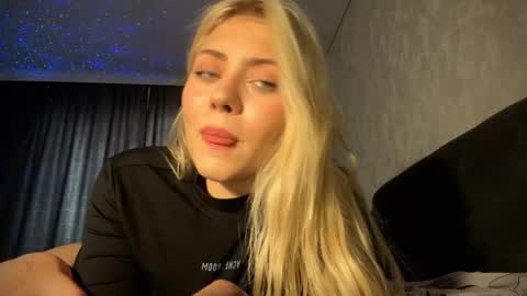 aliceoceaneyes online show from 10/05/25, 11:52