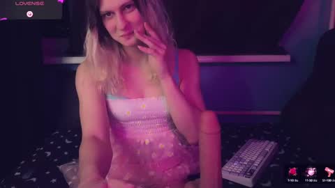 AlicePinkhead online show from 02/22/25, 03:36