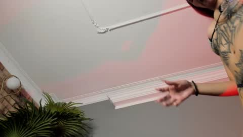 Snapshot of alicepoixxxon chatting on 09/23/25, 11:30 ALICE online show from 09/23/25, 11:30