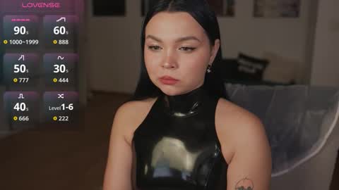 Alice online show from 11/25/25, 01:05