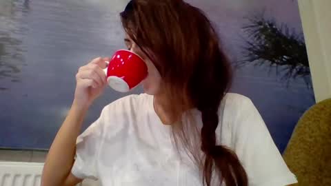 AliceTailorrr online show from 06/03/26, 06:46
