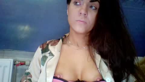 AliceTailorrr online show from 07/05/26, 05:47