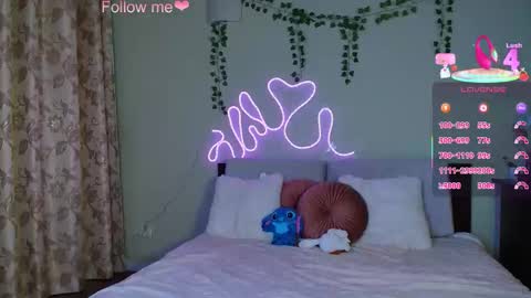 Snapshot of alicetenshi chatting on 09/22/25, 08:00 Sweet  Alice online show from 09/22/25, 08:00