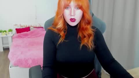 Snapshot of alicewinchesterr chatting on 10/22/25, 12:38 Alice online show from 10/22/25, 12:38