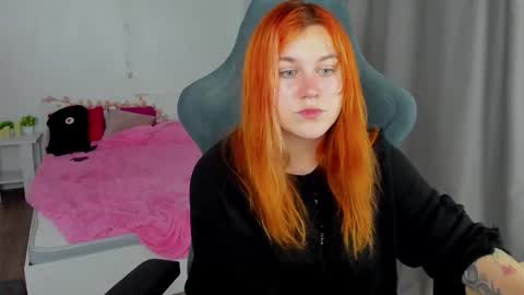 Snapshot of alicewinchesterr chatting on 10/31/25, 08:21 Alice online show from 10/31/25, 08:21