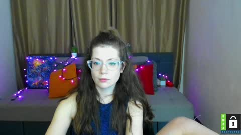 Alicia online show from 01/12/25, 04:31