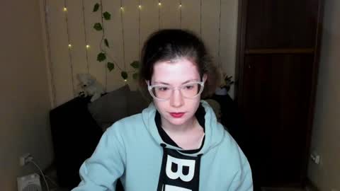 Alicia online show from 01/26/25, 06:28
