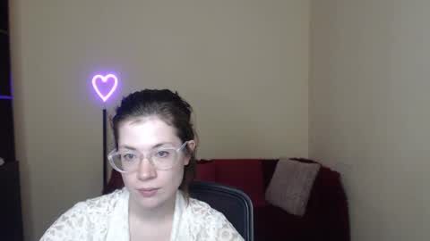 Alicia online show from 02/06/25, 03:48