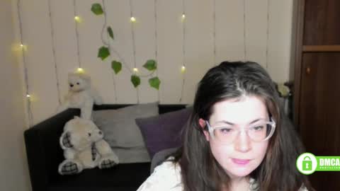Alicia online show from 02/13/25, 01:40