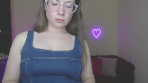 Alicia online show from 02/22/25, 04:30