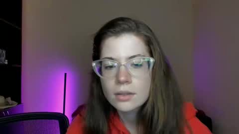 Alicia online show from 03/11/25, 12:28