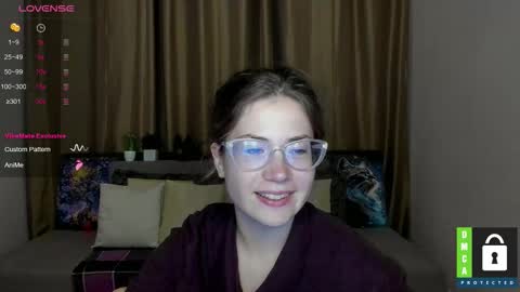 Alicia online show from 10/04/25, 05:22