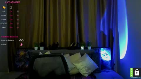 Alicia online show from 10/21/25, 05:35