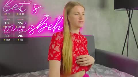 Snapshot of alicia_hars chatting on 03/13/26, 11:11 Alicia 2 GMT 3am-9am TueThuFriSun 9am-15pm Sat online show from 03/13/26, 11:11