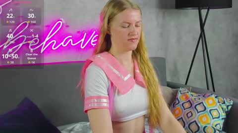 Snapshot of alicia_hars chatting on 04/08/26, 11:05 Alicia 2 GMT 3am-9am TueThuFriSun 9am-15pm Sat online show from 04/08/26, 11:05
