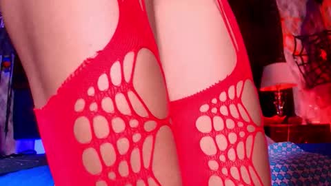 Alicia Kyse  online show from 10/21/25, 03:07