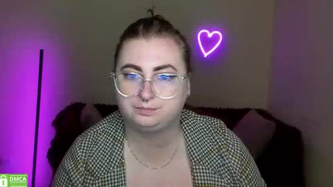 Alicia online show from 09/23/25, 05:32