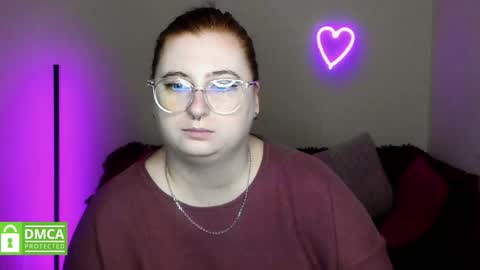 Alicia online show from 10/06/25, 05:27