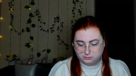 Alicia online show from 02/14/26, 12:24