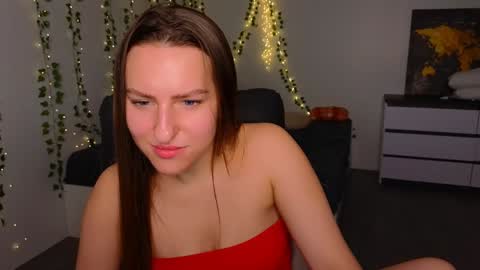 Alicia Lici  online show from 12/21/24, 11:45