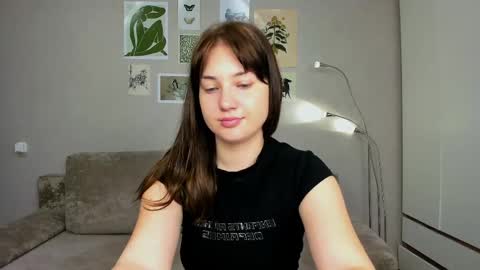 Snapshot of aliciacollinss chatting on 06/08/26, 12:27 Aliciacollinsss online show from 06/08/26, 12:27