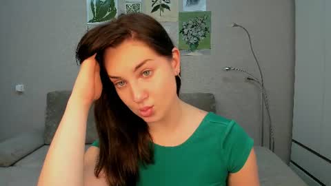 Snapshot of aliciacollinss chatting on 06/17/26, 12:40 Aliciacollinsss online show from 06/17/26, 12:40