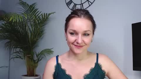 Alicia online show from 01/16/25, 08:11