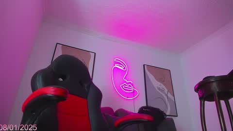 Alicia  online show from 01/08/25, 08:29