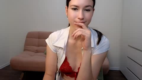 Snapshot of alicianoveli chatting on 12/11/24, 10:58 alicianoveli online show from 12/11/24, 10:58