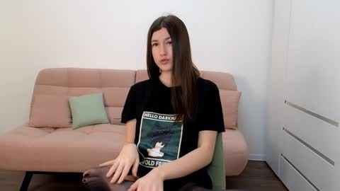 Snapshot of alicianoveli chatting on 01/06/25, 06:47 alicianoveli online show from 01/06/25, 06:47