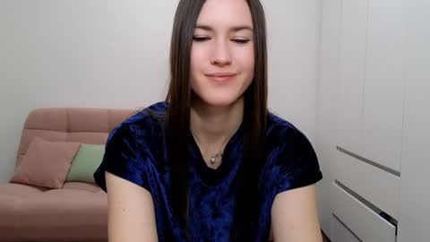 Snapshot of alicianoveli chatting on 01/31/25, 12:51 alicianoveli online show from 01/31/25, 12:51