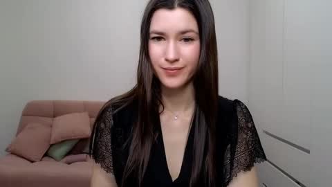 Snapshot of alicianoveli chatting on 02/14/25, 08:21 alicianoveli online show from 02/14/25, 08:21